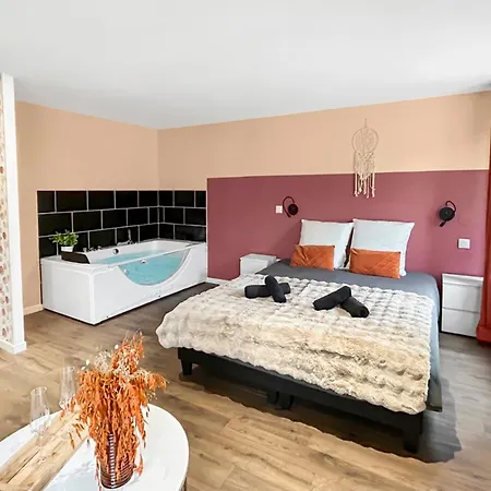 Balnéo Privée Wifi Fibre Chic&détente Romantique *